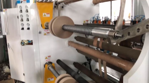 Машина для резки самоклеющихся материалов, ZTM-K