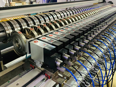 Автоматическая система перемещения пневматического круглого ножа