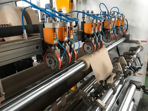 Автоматическая система резки ножами (по желанию)