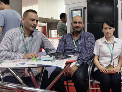 Клиент из Египта приобрел бобинорезательную машину, ламинатор, и другие машины в 2019 и 2020 годах.